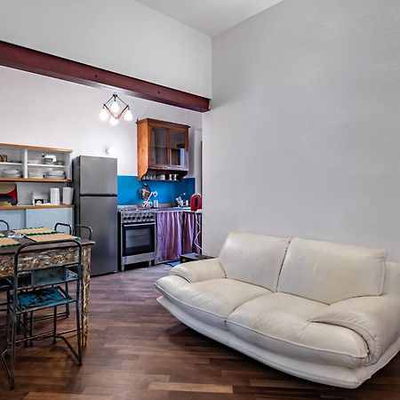 Beccaria & Sant'Ambrogio Lovely Apartment Firenze Esterno foto