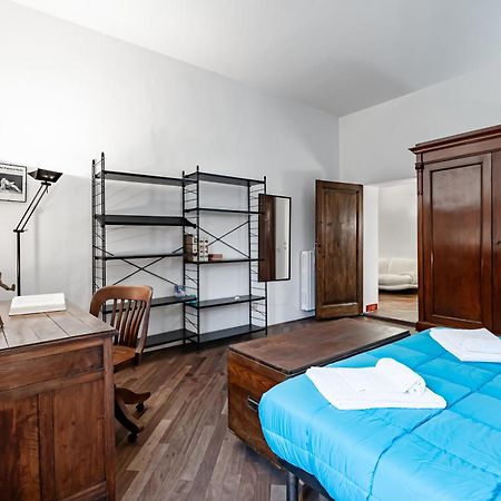 Beccaria & Sant'Ambrogio Lovely Apartment Firenze Esterno foto