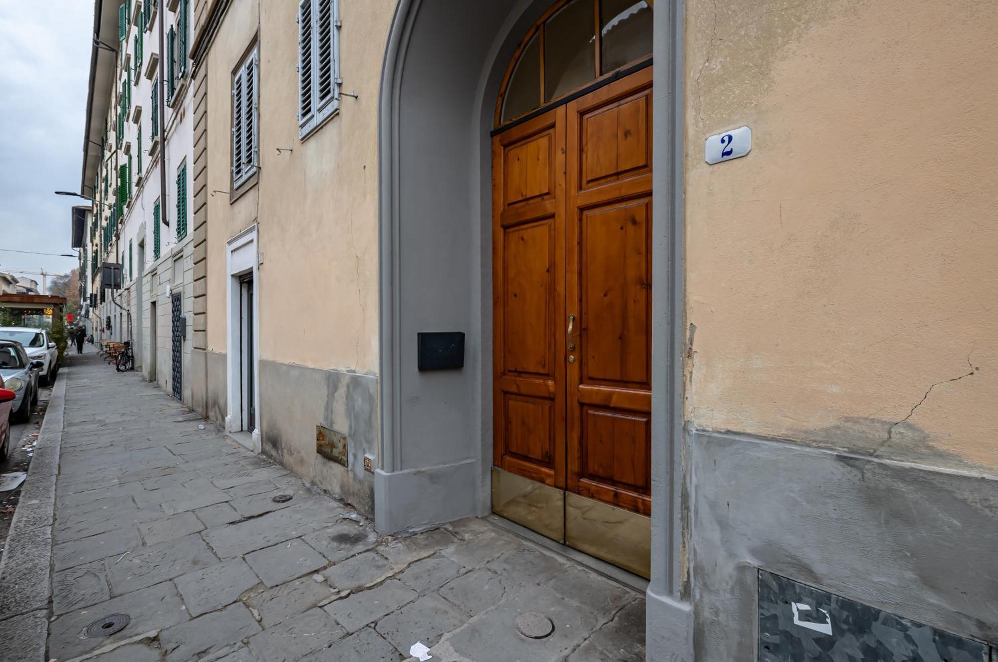 Beccaria & Sant'Ambrogio Lovely Apartment Firenze Esterno foto